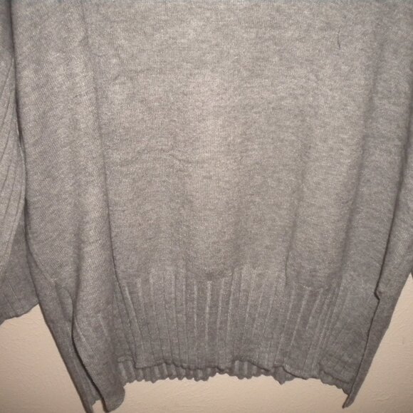 Cyrus Womens XL Gray Soft 3/4 Sleeve Cowl Neck Sweater NWT - Picture 4 of 5